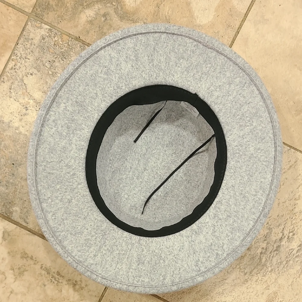 Stylish Women's Gray Hat with Gold Detail